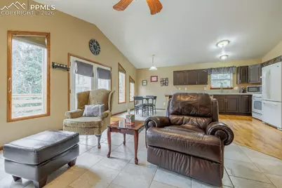 37 Silbani Lane, Florissant, CO 80816 - Photo 7
