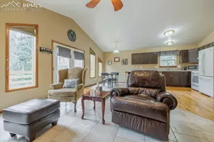 37 Silbani Ln, Florissant, CO 80816 - Photo 7