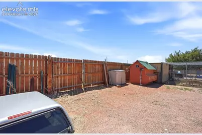 1286 N Ladonia Drive, Pueblo, CO 81007 - Photo 37