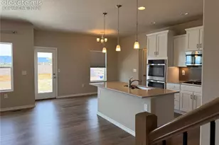 8442 Noreen Falls Dr, Colorado Springs, CO 80924 - Photo 5