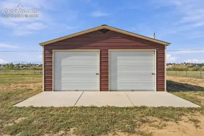 1385 N Challenger Drive, Pueblo West, CO 81007 - Photo 35