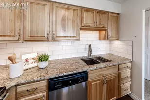 411 Lakewood Circle, Colorado Springs, CO 80910 - Photo 7