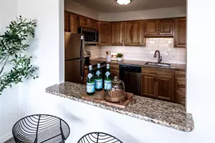 411 Lakewood Circle, Colorado Springs, CO 80910 - Photo 13