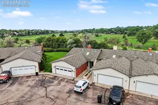 538 Lakewood Cir, Colorado Springs, CO 80910 - Photo 5