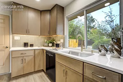 3450 W Montebello Drive, Colorado Springs, CO 80918 - Photo 11