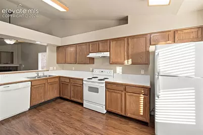 4325 Poplar Brook Drive, Colorado Springs, CO 80922 - Photo 9