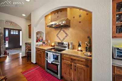 8200 Abbey Road, Pueblo, CO 81004 - Photo 9