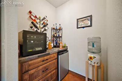8200 Abbey Road, Pueblo, CO 81004 - Photo 11