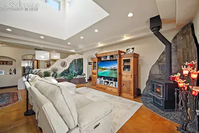 8200 Abbey Road, Pueblo, CO 81004 - Photo 15