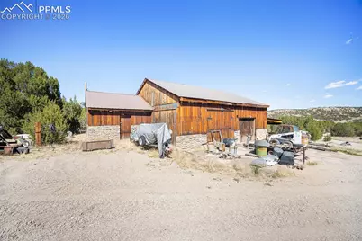 8200 Abbey Road, Pueblo, CO 81004 - Photo 37