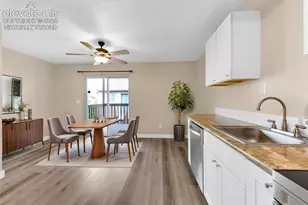 5561 Dunbar Ct, Colorado Springs, CO 80918 - Photo 9