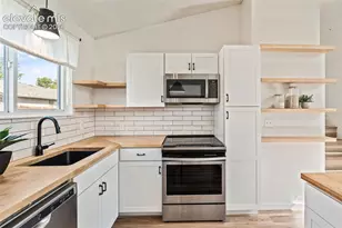 6040 Ursa Ln, Colorado Springs, CO 80919 - Photo 21