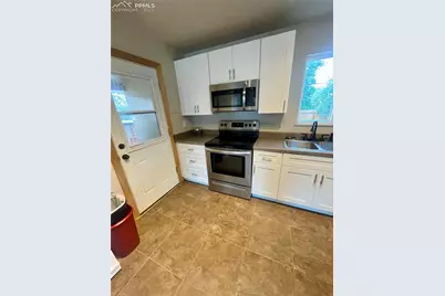 2102 Mount Vernon Street, Colorado Springs, CO 80909 - Photo 11