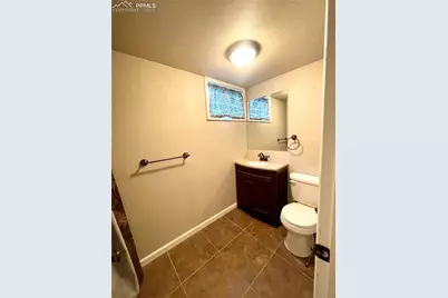 2102 Mount Vernon Street, Colorado Springs, CO 80909 - Photo 35