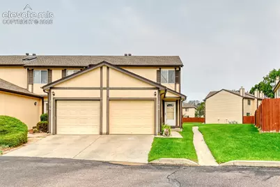 2474 Lexington Village Lane, Colorado Springs, CO 80916 - Photo 31