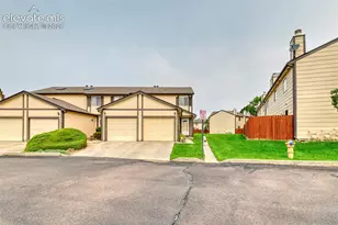 2474 Lexington Village Ln, Colorado Springs, CO 80916 - Photo 29