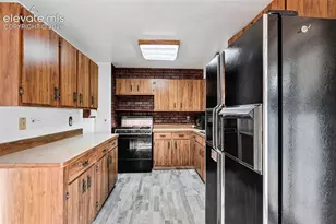 10 N Chelton Rd, Colorado Springs, CO 80909 - Photo 9