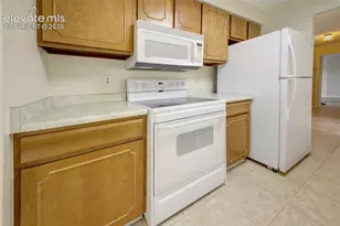 411 Lakewood Circle, Colorado Springs, CO 80910 - Photo 7