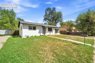 425 Linda Vista Dr, Fountain, CO 80817 - Photo 3
