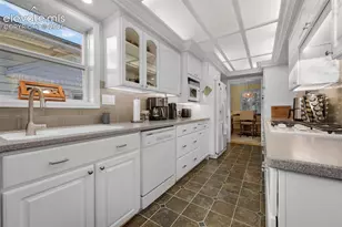 828 N Logan Ave, Colorado Springs, CO 80909 - Photo 13