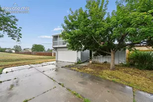 851 San Bruno Pl, Colorado Springs, CO 80906 - Photo 3