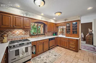 6030 Castlewood Ln, Colorado Springs, CO 80918 - Photo 17
