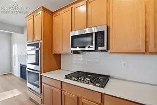 8541 Perkins Ln, Colorado Springs, CO 80925 - Photo 21