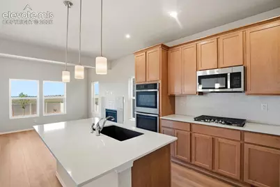 8541 Perkins Lane, Colorado Springs, CO 80925 - Photo 19