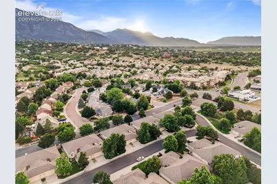 4418 Spiceglen Drive, Colorado Springs, CO 80906 - Photo 37