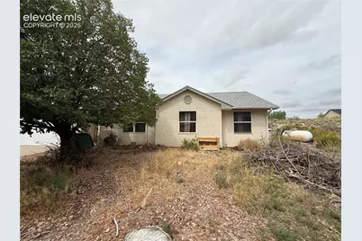 193 W Legend Drive, Pueblo West, CO 81007 - Photo 3