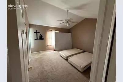 193 W Legend Drive, Pueblo West, CO 81007 - Photo 15