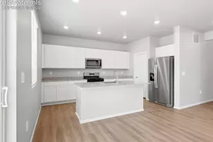 11323 Shadbush Ln, Colorado Springs, CO 80925 - Photo 5