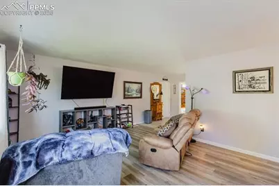 1401 Bates Drive, Colorado Springs, CO 80909 - Photo 7