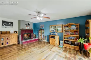 1401 Bates Dr, Colorado Springs, CO 80909 - Photo 15