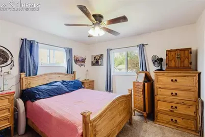 1401 Bates Drive, Colorado Springs, CO 80909 - Photo 23