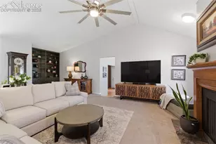 41 El Dorado Ln, Colorado Springs, CO 80919 - Photo 11