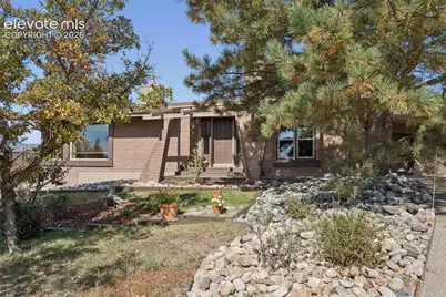 150 Desert Inn Way, Colorado Springs, CO 80921 - Photo 3