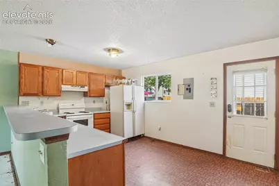 6964 Palmer Park Boulevard, Colorado Springs, CO 80915 - Photo 15