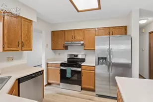 8335 Ilex Dr, Colorado Springs, CO 80920 - Photo 7