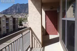 605 Cougar Bluff Point, Colorado Springs, CO 80906 - Photo 7