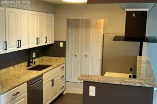 411 Lakewood Circle, Colorado Springs, CO 80910 - Photo 3