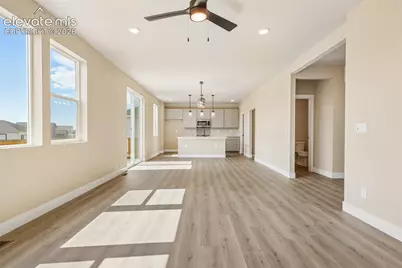 9161 Lanceleaf Drive, Colorado Springs, CO 80925 - Photo 7