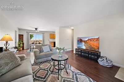 57 W Bonanza Drive, Pueblo, CO 81007 - Photo 7