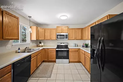 57 W Bonanza Drive, Pueblo, CO 81007 - Photo 9