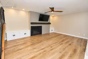 3330 Templeton Gap Rd, Colorado Springs, CO 80907 - Photo 7