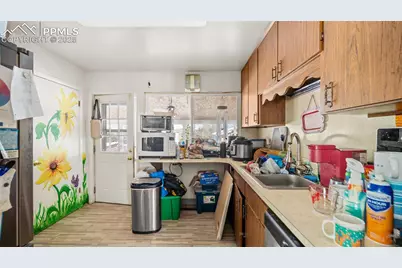 2516 E San Miguel Street, Colorado Springs, CO 80909 - Photo 7