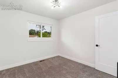 3925 Tennyson Avenue, Colorado Springs, CO 80910 - Photo 25