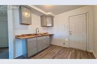 1929 E 15th Street, Pueblo, CO 81001 - Photo 3