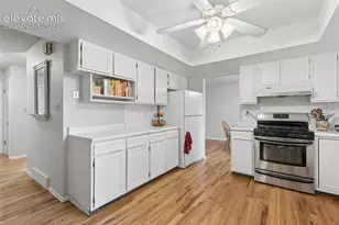 4915 Brown Valley Ln, Colorado Springs, CO 80918 - Photo 7