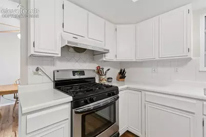 4915 Brown Valley Lane, Colorado Springs, CO 80918 - Photo 9
